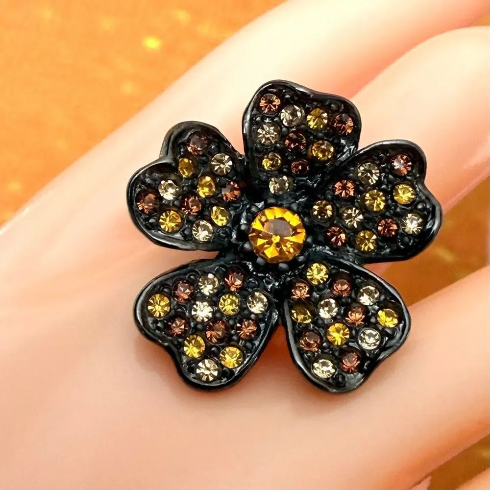 Kenneth Jay Lane KJL Adjustable Crystal Flower Cocktail Ring Gunmetal